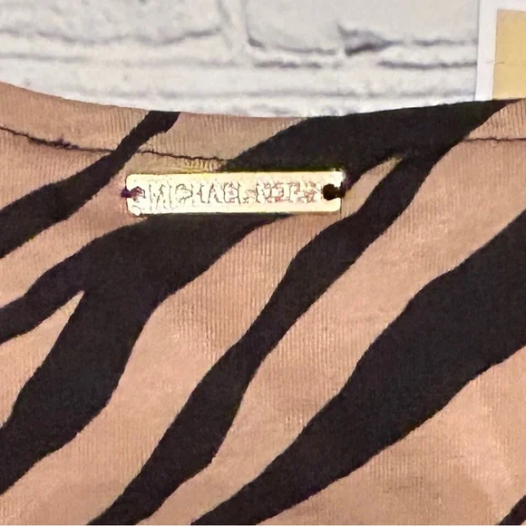 NWT Michael Kors Tan and Black Animal Print Soft Long Sleeve Top (Small) - Picture 4 of 8